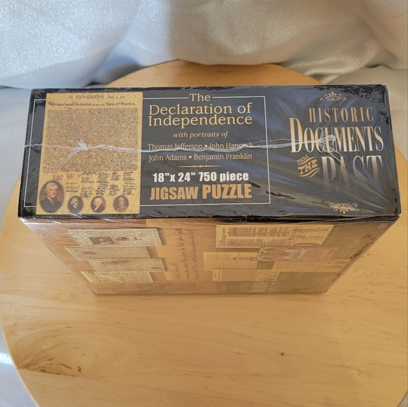 American Documents The Declaration of Independence Jigsaw Puzzle, 750-Piece - Picture 3 of 9